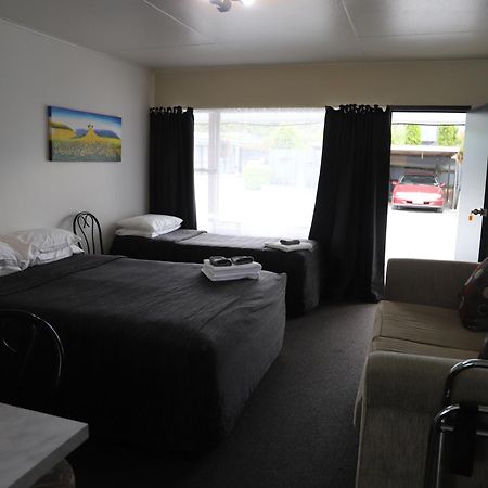 Sierra Beachfront Motel Kaikoura Esterno foto