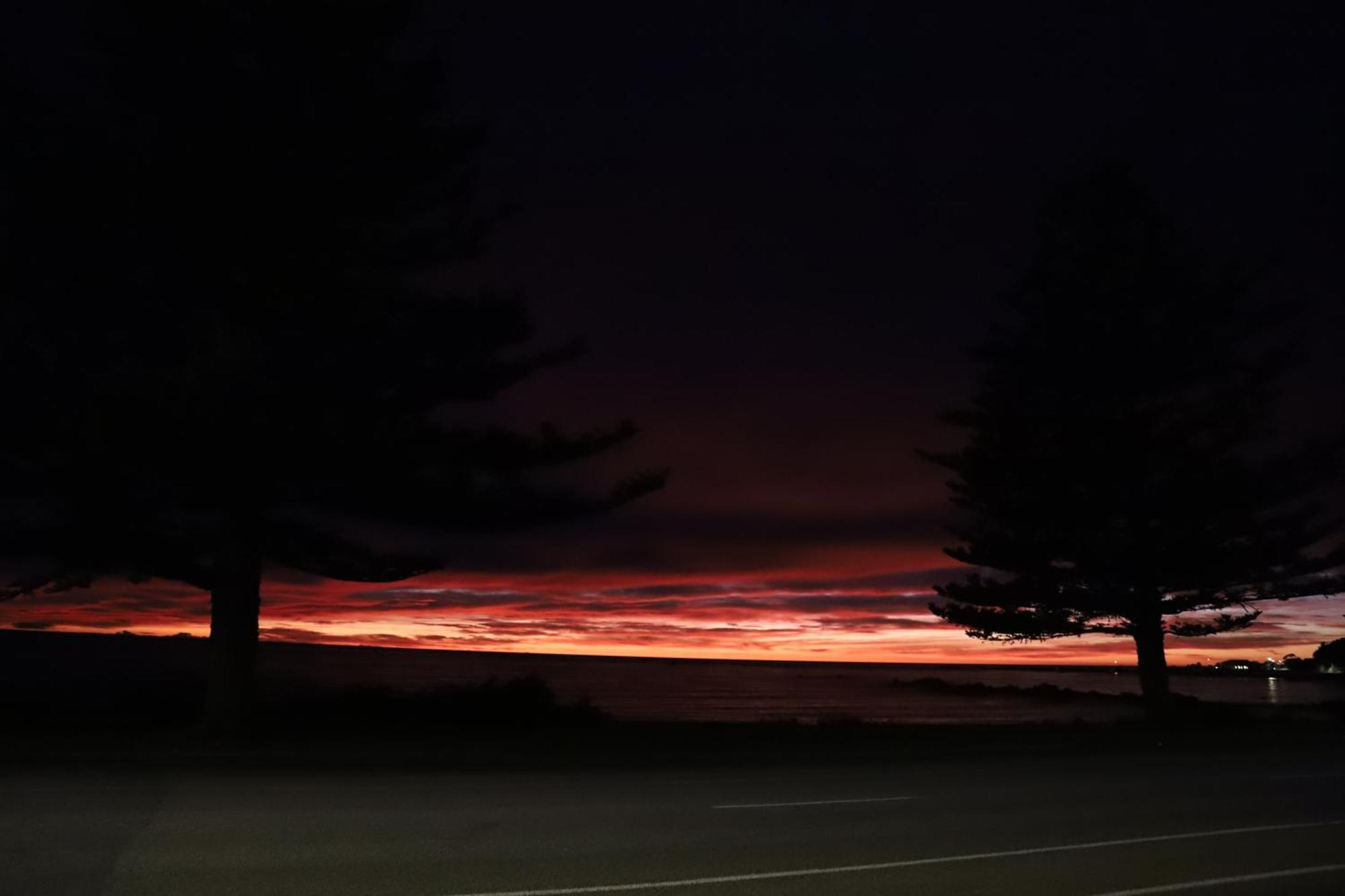 Sierra Beachfront Motel Kaikoura Esterno foto