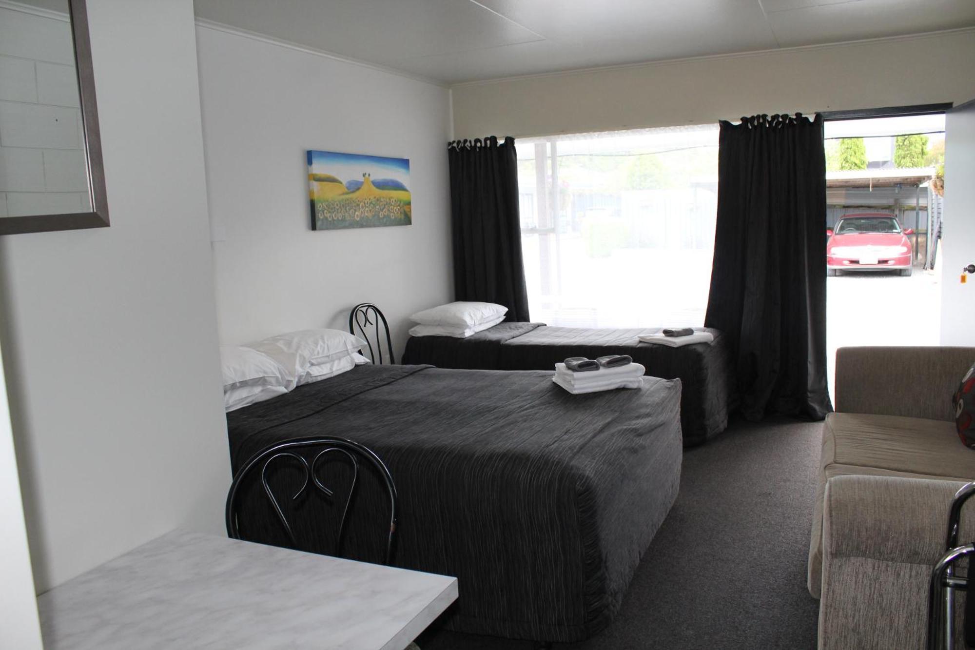 Sierra Beachfront Motel Kaikoura Esterno foto