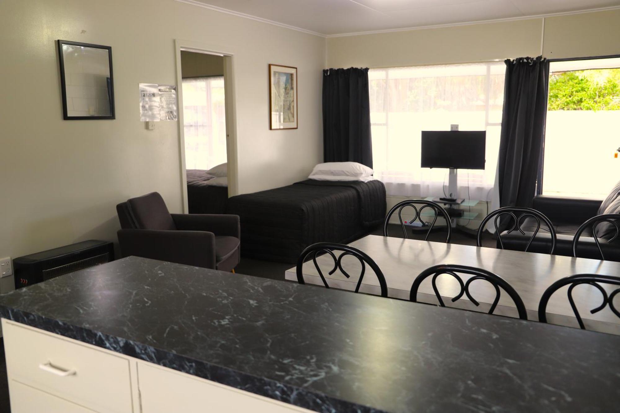 Sierra Beachfront Motel Kaikoura Esterno foto